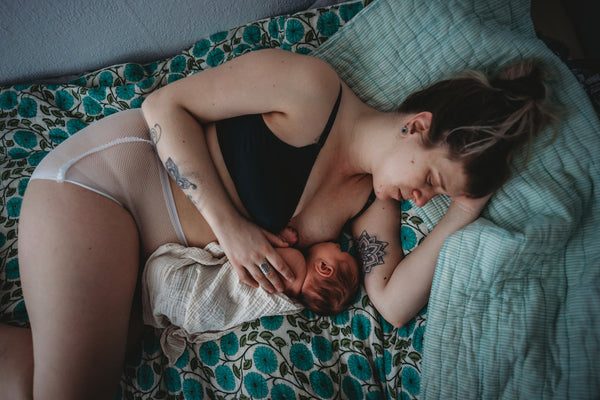 6 Breastfeeding Positions for New Moms